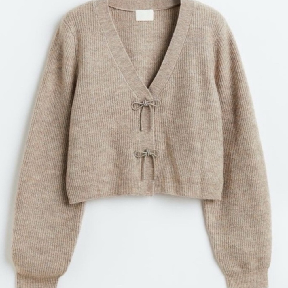 H&M Beige Knit Cardigan